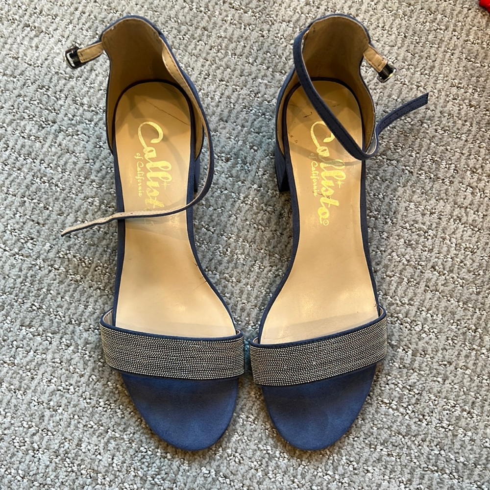 Periwinkle and silver block heels. Perfect for dressing up or down!